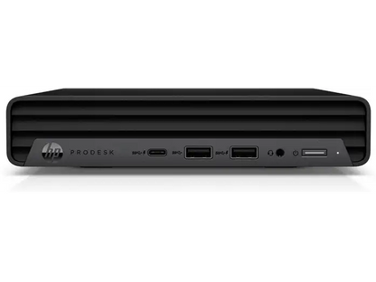 direkte Frontansicht: HP ProDesk in Schwarz von vorne mit USB-C-, zwei USB-A-Anschlüssen, Audioanschluss und Ein-/Ausschalter